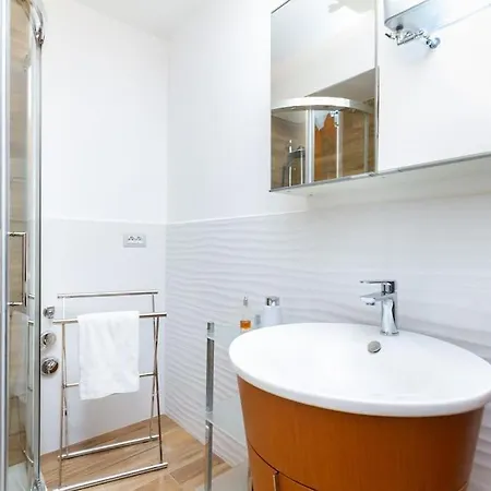 Apartament Sweet Oleandra - *