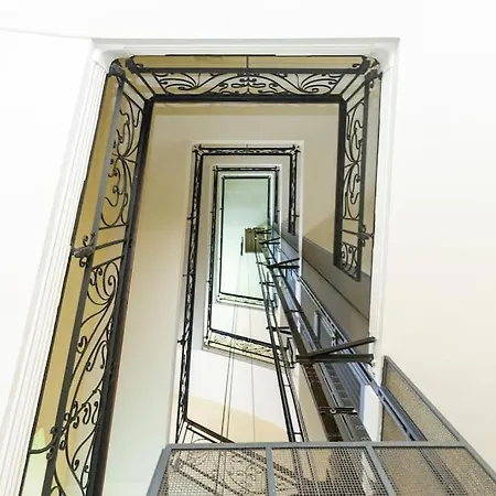 Sweet Oleandra - * Torino